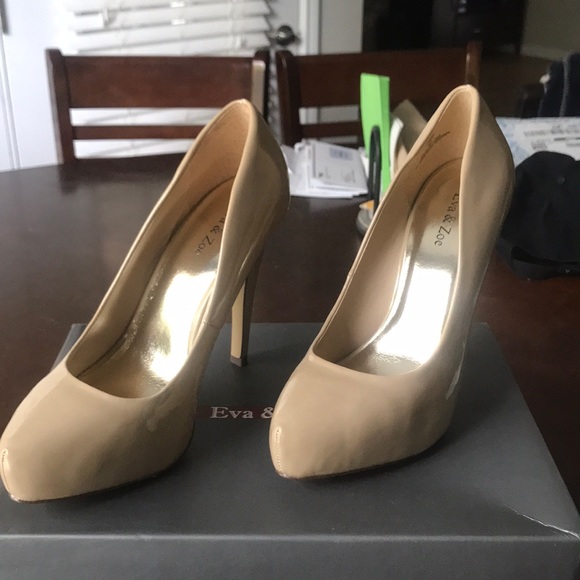 Nude heels, Eva & Zoe - Picture 3 of 3